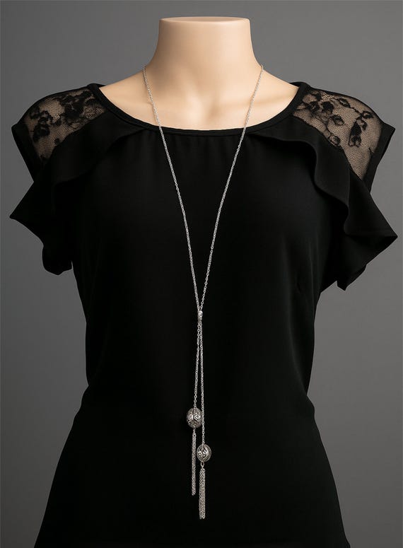 Collier Argent Tibétain Style Ethnique – Gris, Fantaisie, Pour Femme !