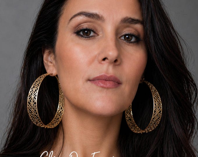 Gold Tone Clip On Hoop Earrings – Large Statement Lattice Hoops – Non Pierced  3.2" - 8.1cm