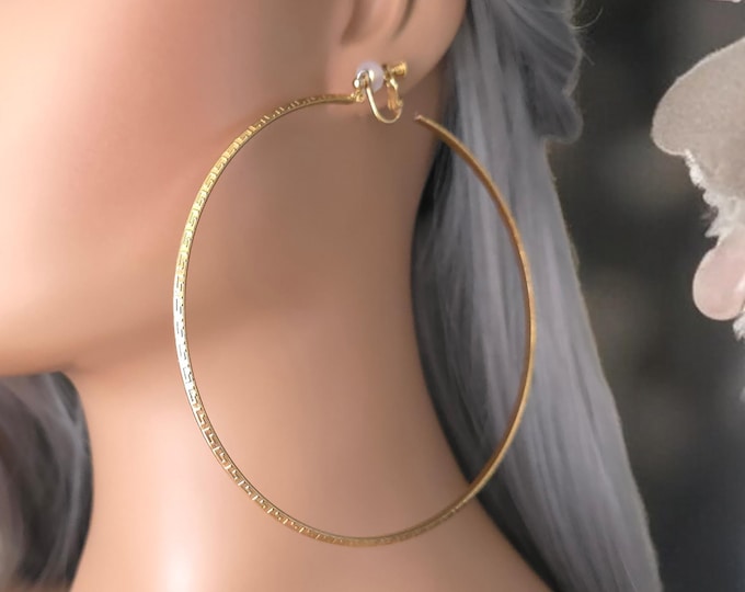 1 pair gold tone CLIP ON hoop earrings - 4.25" gold stainless steel C design patterned hoop earrings, Big - large hoops for non pierced ears