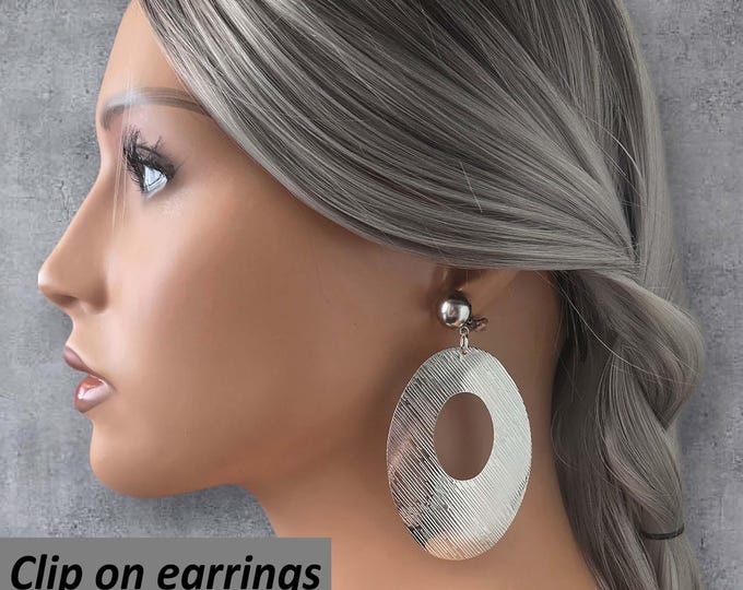 Silver tone CLIP ON drop earrings - 3.5" long oval metal drop / dangle earrings for non pierced ears - ear clips clipons, clip on earrings