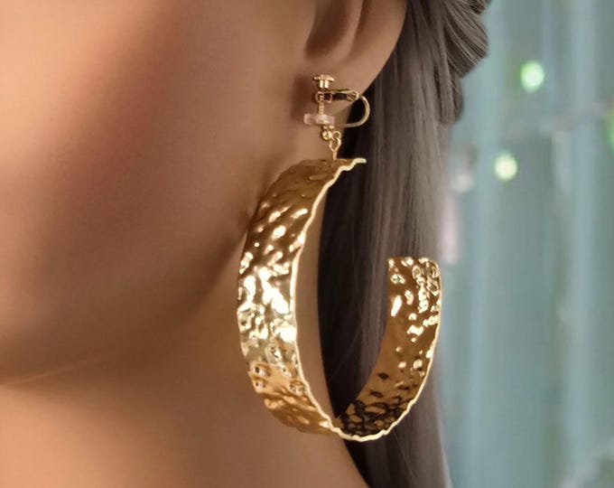 Big gold tone CLIP ON C shape hoop earrings - 3" long extra wide crinkle pattern flat tube hoop earrings, statement hoops non pierced ears