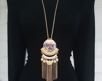 30" long vintage gold tone chain with large tribal style mother of pearl effect diamante  - waterfall chain tassel drop pendant