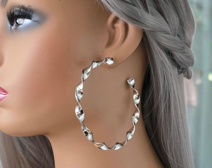 1 pair  SILVER tone CLIP ON C design hoop earrings 3.1" big chunky twisted hoop earrings - Clip on or pierced lightweight hoop earrings