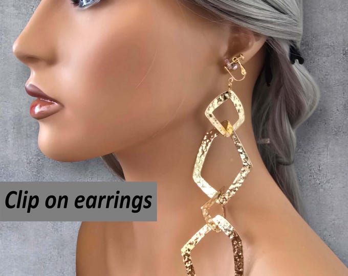CLIP ON Long Drop Earrings, Eye Catching 8.5" Super Long Gold Tone Chunky Chain Link Drop Earrings, Non Pierced, Clip on Dangle Earrings