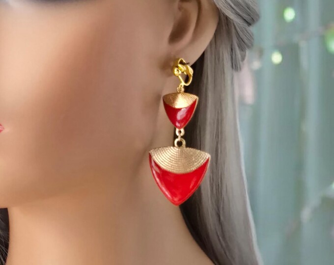1 pair gold tone & red CLIP ON drop earrings - 2.75" long gold tone - red enamel layered drop earrings for non pierced ears