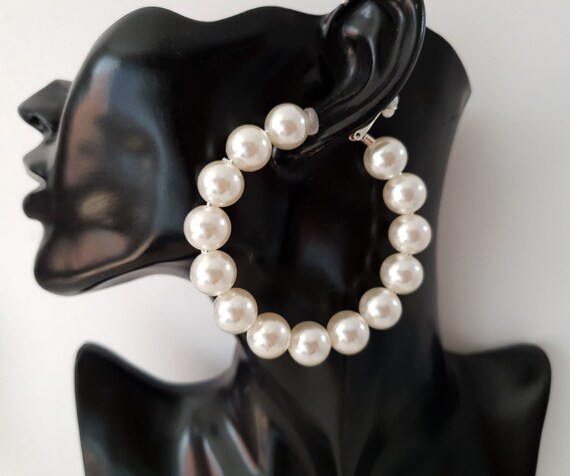 Beautiful ivory faux pearl bead hoop earrings Clip on or | Etsy
