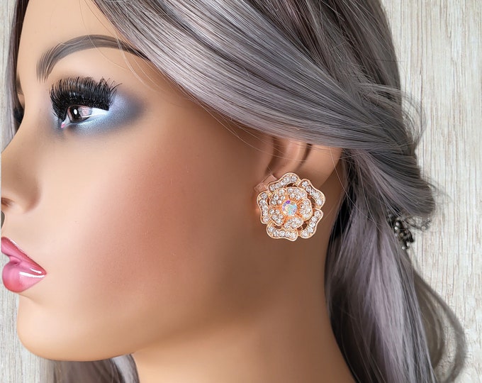 1 pair of 1" Rose gold tone & diamante - rhinestone - crystal  flower design  CLIP ON cluster stud earrings for non pierced ears