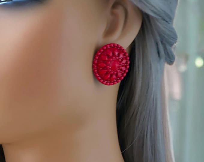 1 pair red metal CLIP ON stud earrings - 1.2" - 3cm large red metal patterned button style stud earrings - Clip on or pierced options