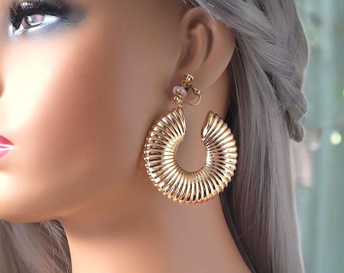 1 pair gold tone CLIP ON hoop earrings - 2.25" big chunky puffed up C style hoop earrings - big chunky shell design thick hoops