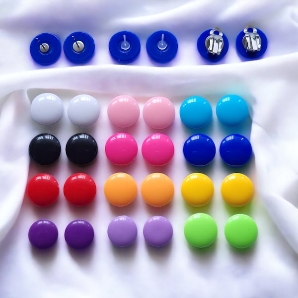 1 pair of 18mm** bright coloured RETRO plastic button style stud earrings for pierced ears, 12 colour options, 100% plastic, clip on options
