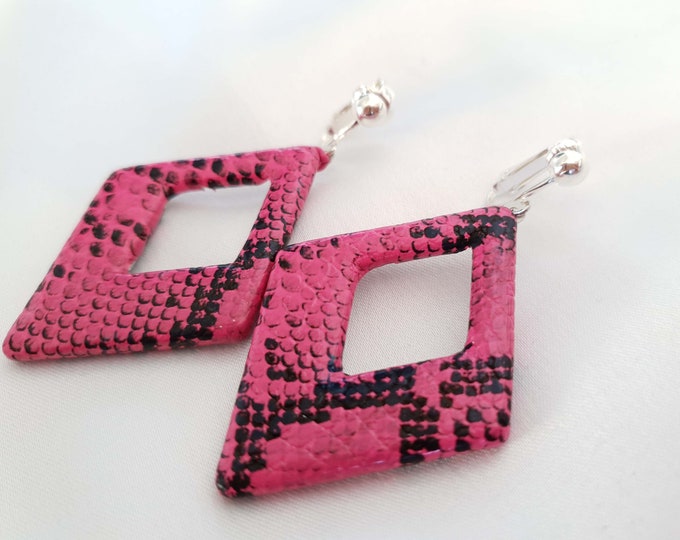 1 pair of 2.75" long HOT PINK & black faux leather animal  snake print diamond shape drop earrings Clip on - non pierced - pierced options