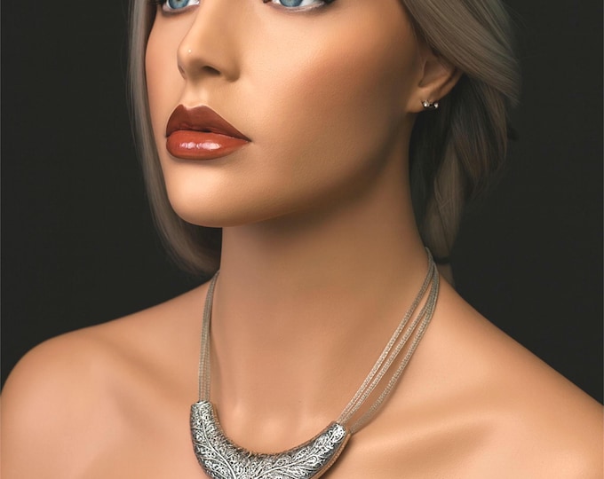 18" Vintage Silver Statement Crescent Collar Necklace • Intricate Engraved Metal Pendant • Bold Boho Chunky Necklace