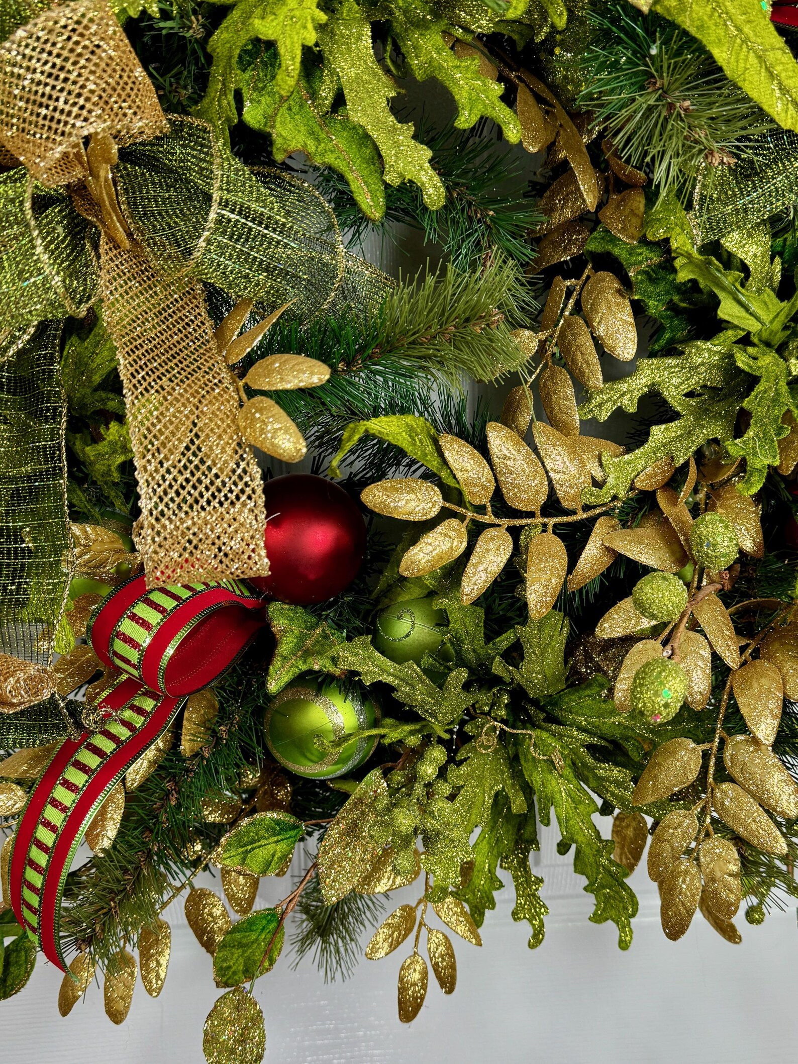 Elegant Victorian Christmas Wreath With Poinsettias and Gold Accents - Etsy