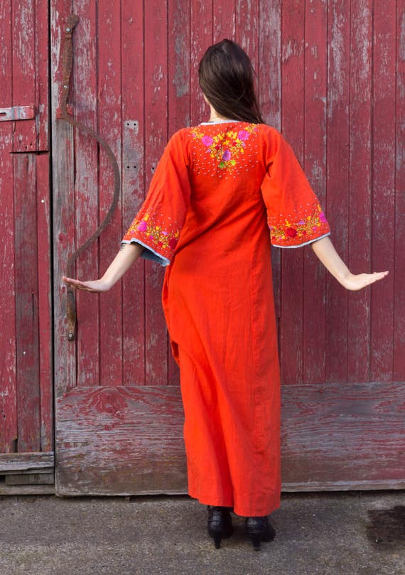 Amazing Folk Dress, Vintage Embroidered Floral Or… - image 3
