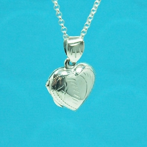 Sterling silver engraved heart locket, 925 silver locket pendant, heart shape keepsake pendant, keepsake locket charm, vintage look locket