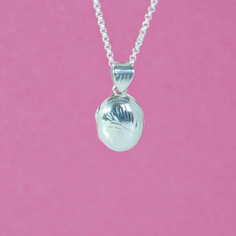 925 sterling silver locket pendant, oval locket, silver keepsake locket charm, detailed locket, personalized gift for her, sold per piece image 1