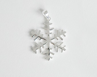 Sterling silver snowflake pendant, winter jewelry, little girl charm, snowflake charm, make your own necklace, 925 sterling silver charm