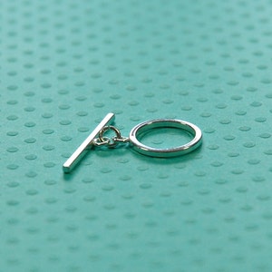 Sterling silver toggle clasp - sold per piece - 12mm diameter round toggle loop and bar with squared edges - 925 stamped - jewelry findings