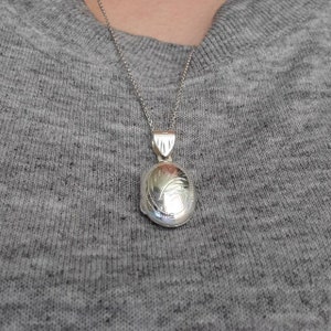 925 sterling silver locket pendant, oval locket, silver keepsake locket charm, detailed locket, personalized gift for her, sold per piece image 4