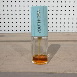 Vtg READ Vintage Youth Dew Eau De Parfum Spray Purse Size Spray .25 fl oz
