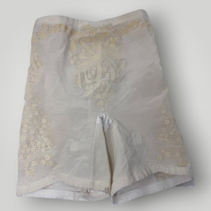 Vintage Warner&#39;s Girdle Floral Pattern 1950s Shapewear Shorts Cream Off White