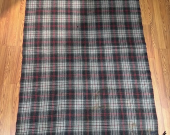 Vintage 1930s Pendleton Wool Blanket Fringe Gray Red 78”x56” Fringed
