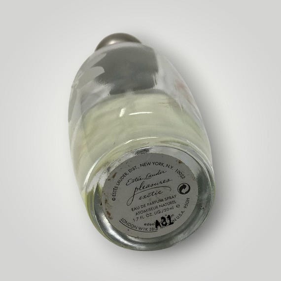 ヴィンテージ香水 エスティ ローダー プレジャーズ エキゾチック 廃盤