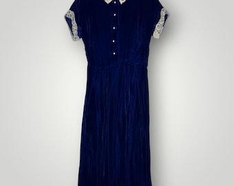 Vintage Dress 1940s Blue Velvet Lace Collar and Arm Rhinestone Button