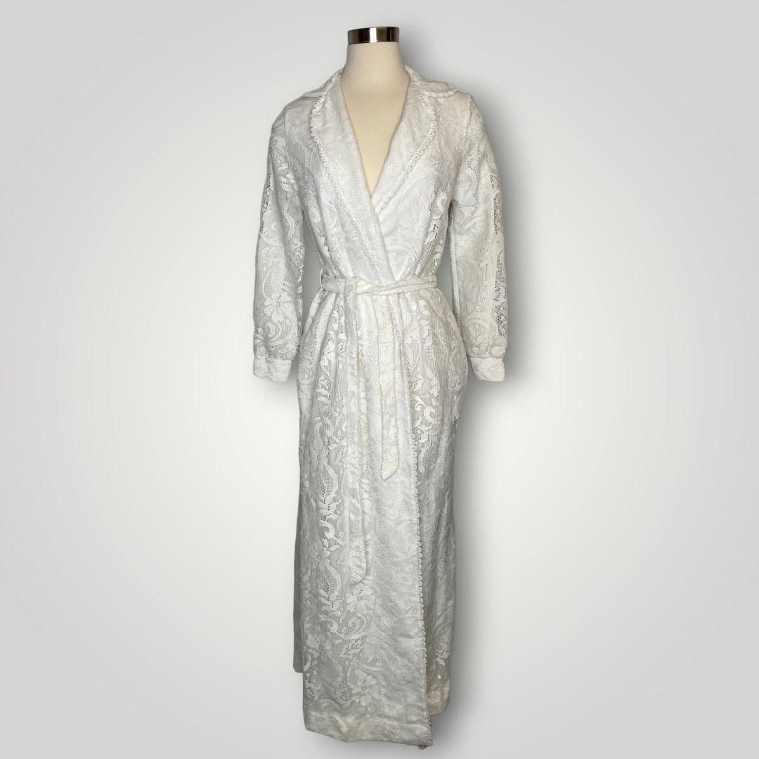 Retro White Robe Vintage 1970s White Lace Robe Formfit Rogers S/M Lined Belted - Etsy