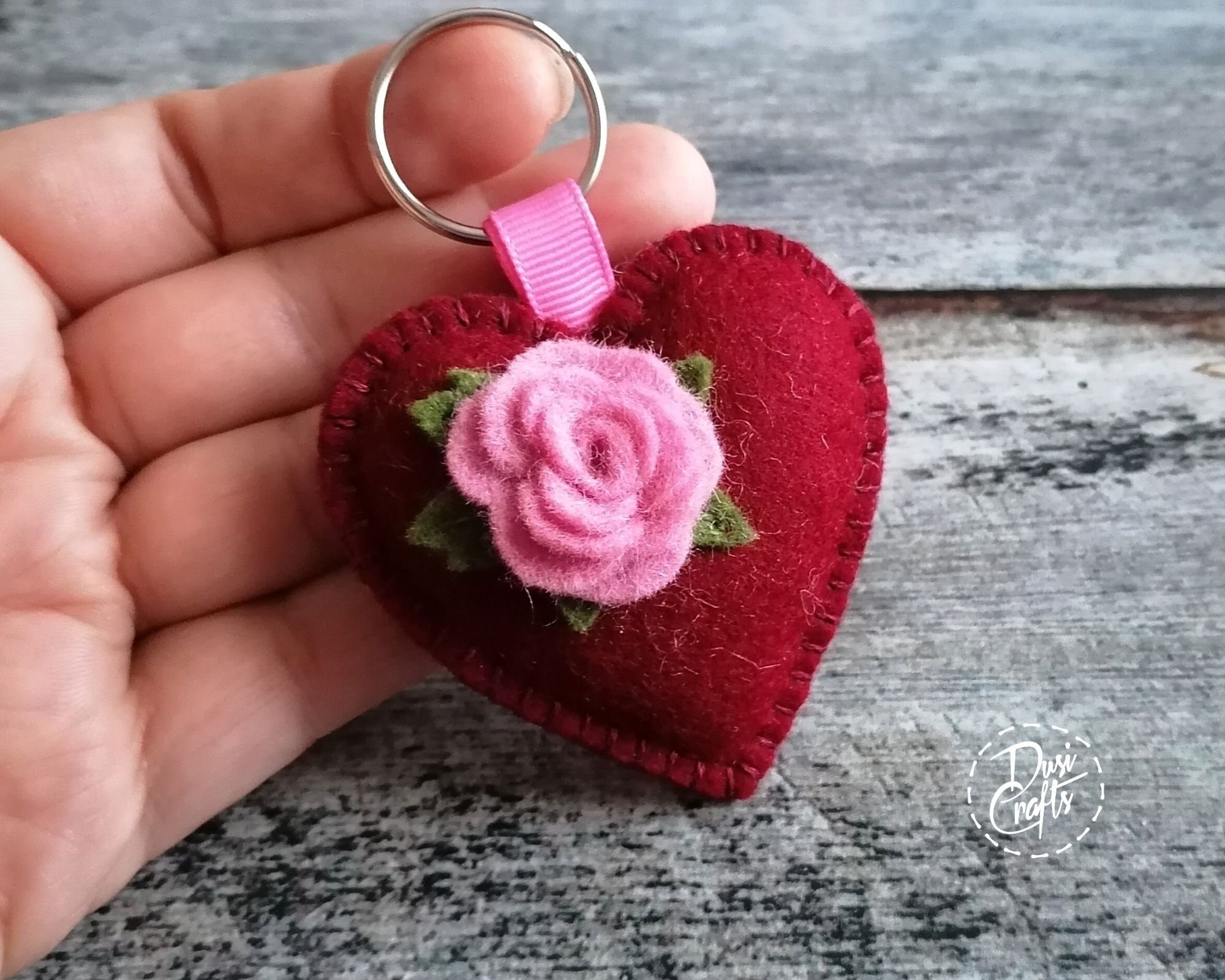 Arne Opinión Elasticidad Llavero de corazón de fieltro de lana con flor de rosa regalo - Etsy España Arne Opinión Elasticidad Llavero de corazón de fieltro de lana con flor de rosa regalo - Etsy España
