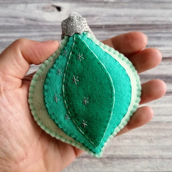 Bigger Wool Felt Retro Mint Bauble ornaments for Winter Christmas decorations / READY TO SHIP