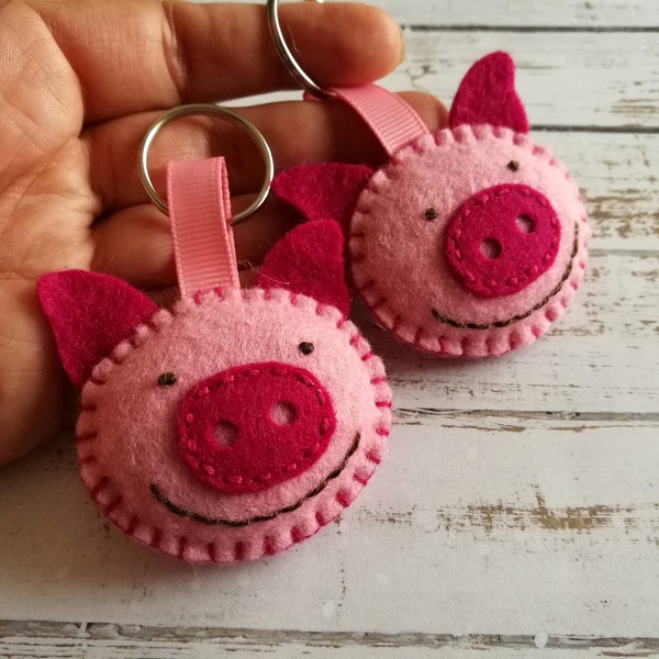 Felt pig keychain, Fortune keychain, good luck charm, Pig charm keychain, Cute pink piggy felt keychain