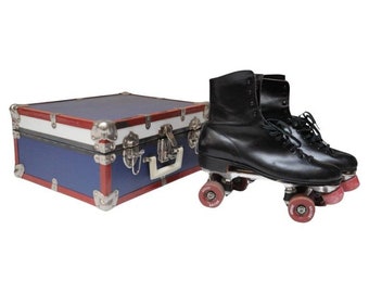 Vintage Sears Black Roller Skates Mens Size 9 with Red White & Blue Case