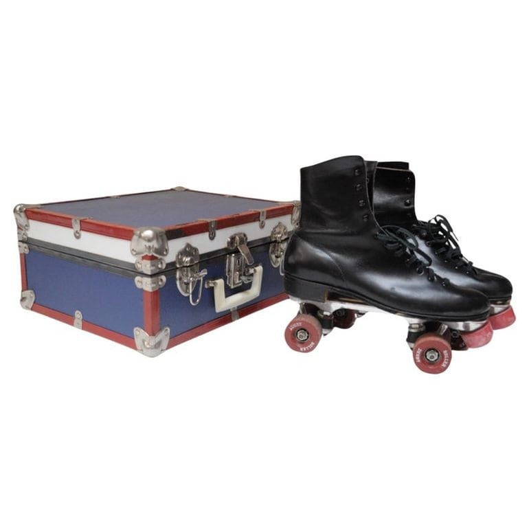 Vintage Sears Black Roller Skates Mens Size 9 With Red White  display picture 2