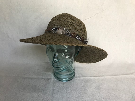 Vintage paper sun hat with feather detail - brown… - image 3