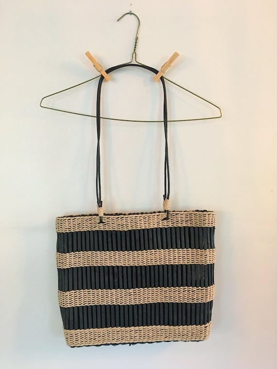 Woven grass and paper market bag - Black and Tan … - image 3