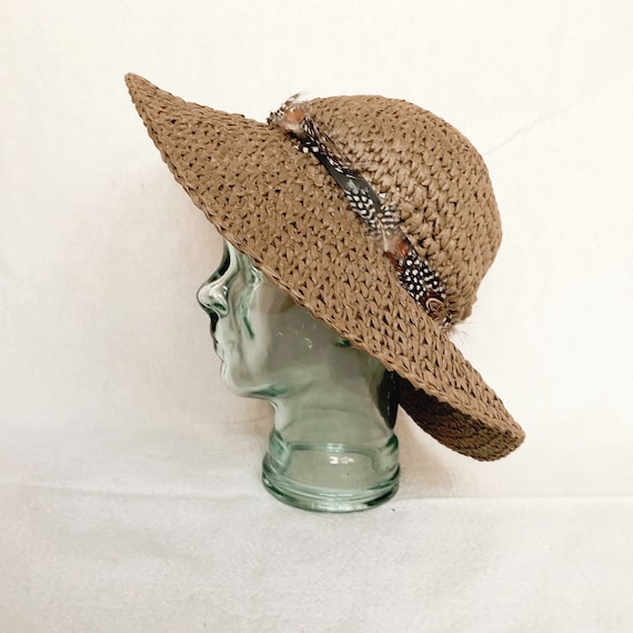 Vintage paper sun hat with feather detail - brown… - image 1