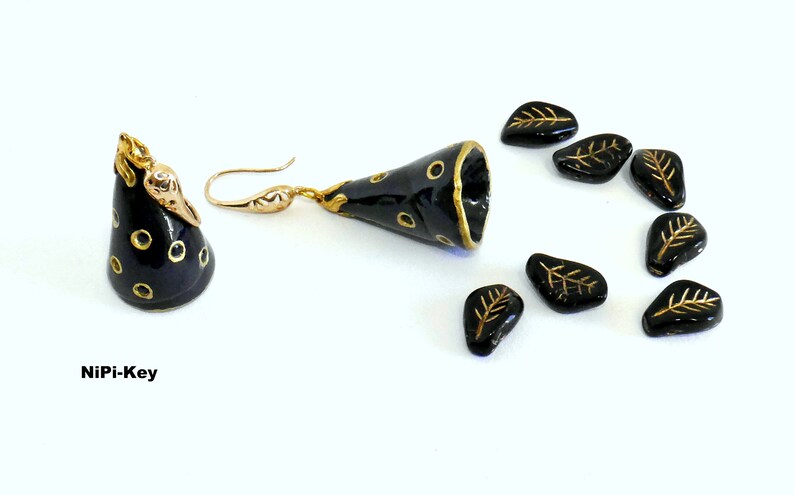 Ohrringe süß schwarz gold Swarovski Steinchen Hängeohrringe Handarbeit Unikat HUETCHEN Polymer Clay, Fimo Bild 4