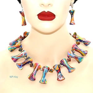Collier court, magnifique collier statement multicolore en argent, boucles d'oreilles assorties, pièce unique faite main, multicolore, en pâte polymère