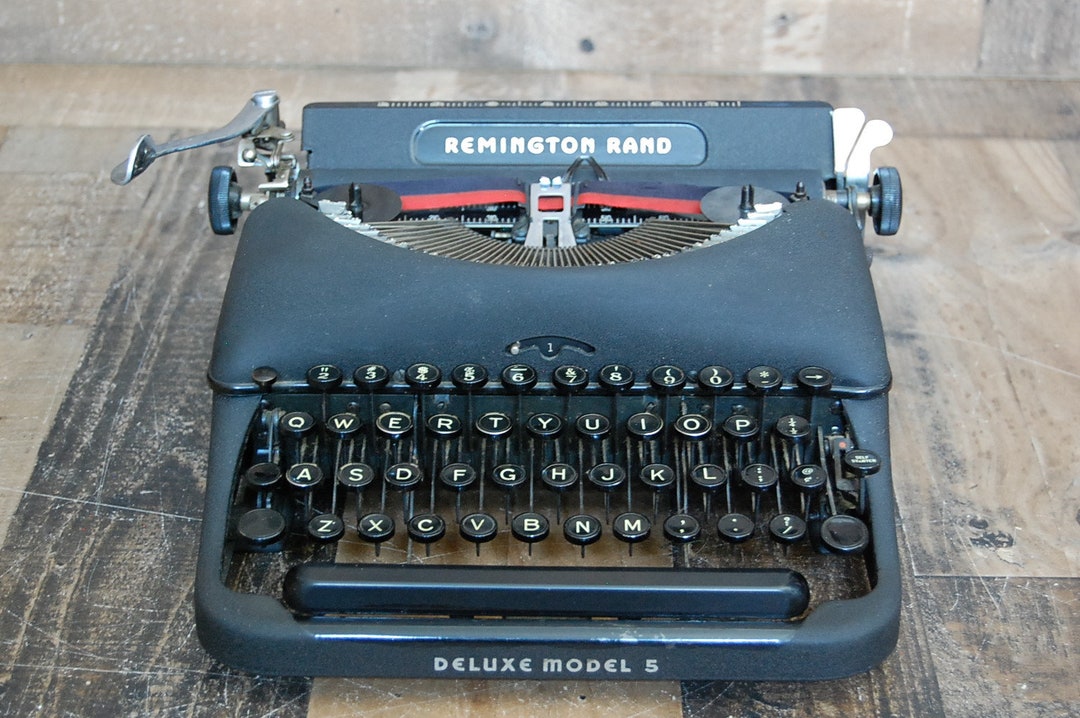Vintage Remington Rand Deluxe Model 5 Typewriter, blackand