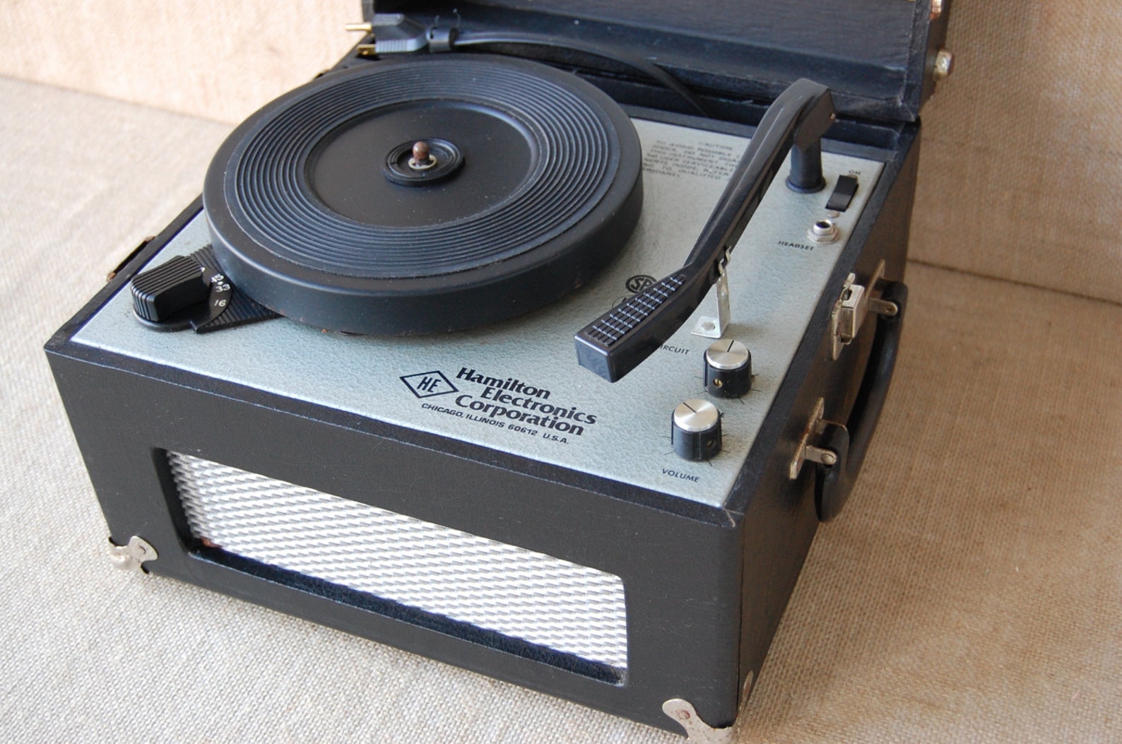 Vintage Hamilton Electronics Record Player Plays 16 33 45 Etsy