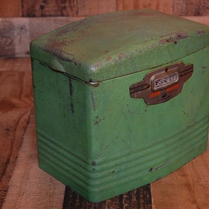 Vintage Sears Electric Fence, vintage farmhouse green electric fence, vintage home decor, ranch house decor, 1940's farmhouse Free Shipping image 3