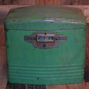 Vintage Sears Electric Fence, vintage farmhouse green electric fence, vintage home decor, ranch house decor, 1940's farmhouse Free Shipping image 1