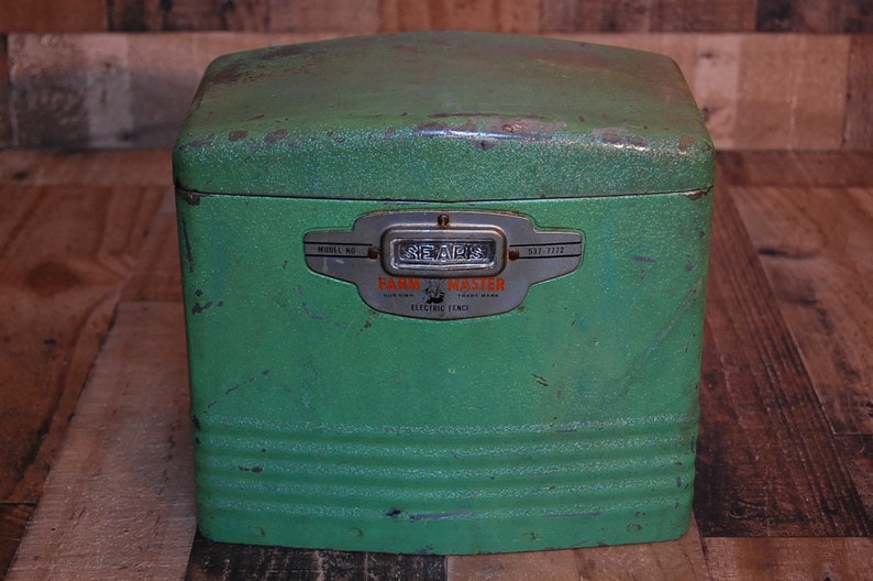 Vintage Sears Electric Fence, vintage farmhouse green electric fence, vintage home decor, ranch house decor, 1940's farmhouse Free Shipping image 1