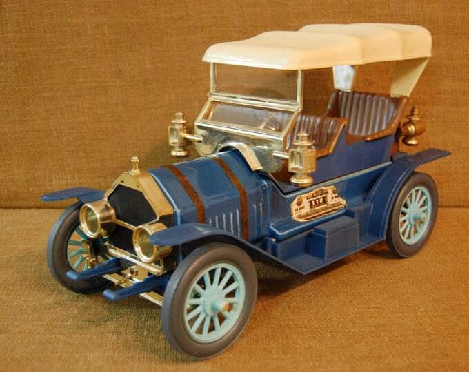 Vintage Jim Beam Car Decanter, 1909 Thomas Flyer. Jim Beam Regal China Liquor Decanter