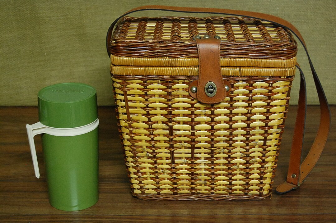 Vintage Picnic Basket and Thermos, Vintage Plaid Interior Pattern