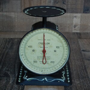 Vintage Family Scale, Chatillon scale, vintage black farmhouse scale, vintage dietary scale, produce scale, vintage kitchen, Free Shipping