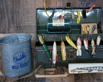 Buy Vintage Green Metal Fishing Tackle Box Filled With Vintage Fishing Lures,  Fred Arborcast, Heddon, Garrett, Vintage Wood Lures With Glass Eye Online  in India 