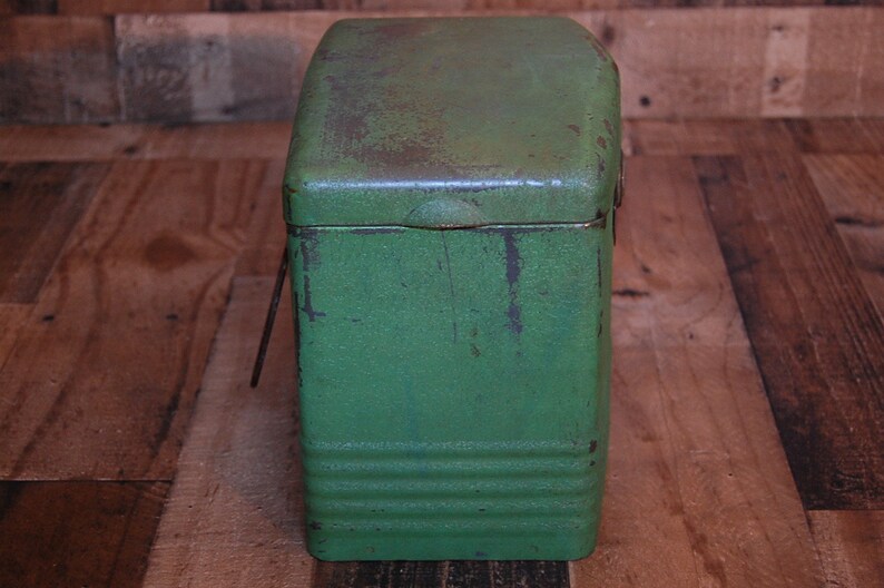 Vintage Sears Electric Fence, vintage farmhouse green electric fence, vintage home decor, ranch house decor, 1940's farmhouse Free Shipping image 6