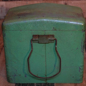 Vintage Sears Electric Fence, vintage farmhouse green electric fence, vintage home decor, ranch house decor, 1940's farmhouse Free Shipping image 7